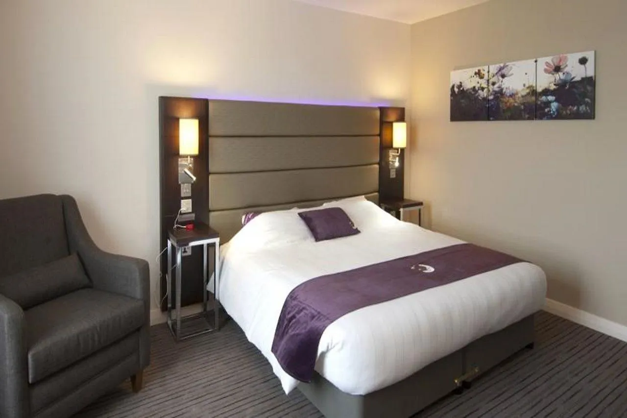 *** Hotel Premier Inn Manchester Cheadle  United Kingdom